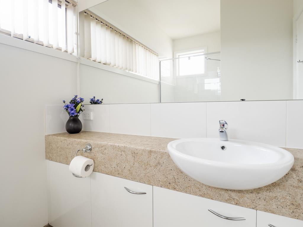 Mckillop Geelong By Gold Star Stays Room photo